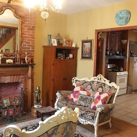 New York Homestay Newark Exterior foto